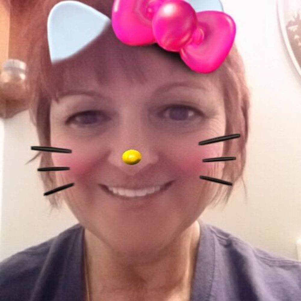 Meet your Posher, Carla